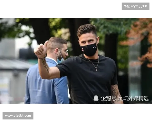 德国记者更新埃基蒂克转会动态 法兰克福前锋或将离队 德国记者更新埃基蒂克转会动态 法兰克福前锋或将离队